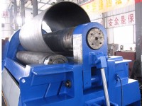 W11S上輥萬(wàn)能卷板機(jī)